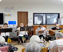 歌・踊り・楽器演奏